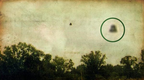 The Valley Alabama UFO Photographs 1996